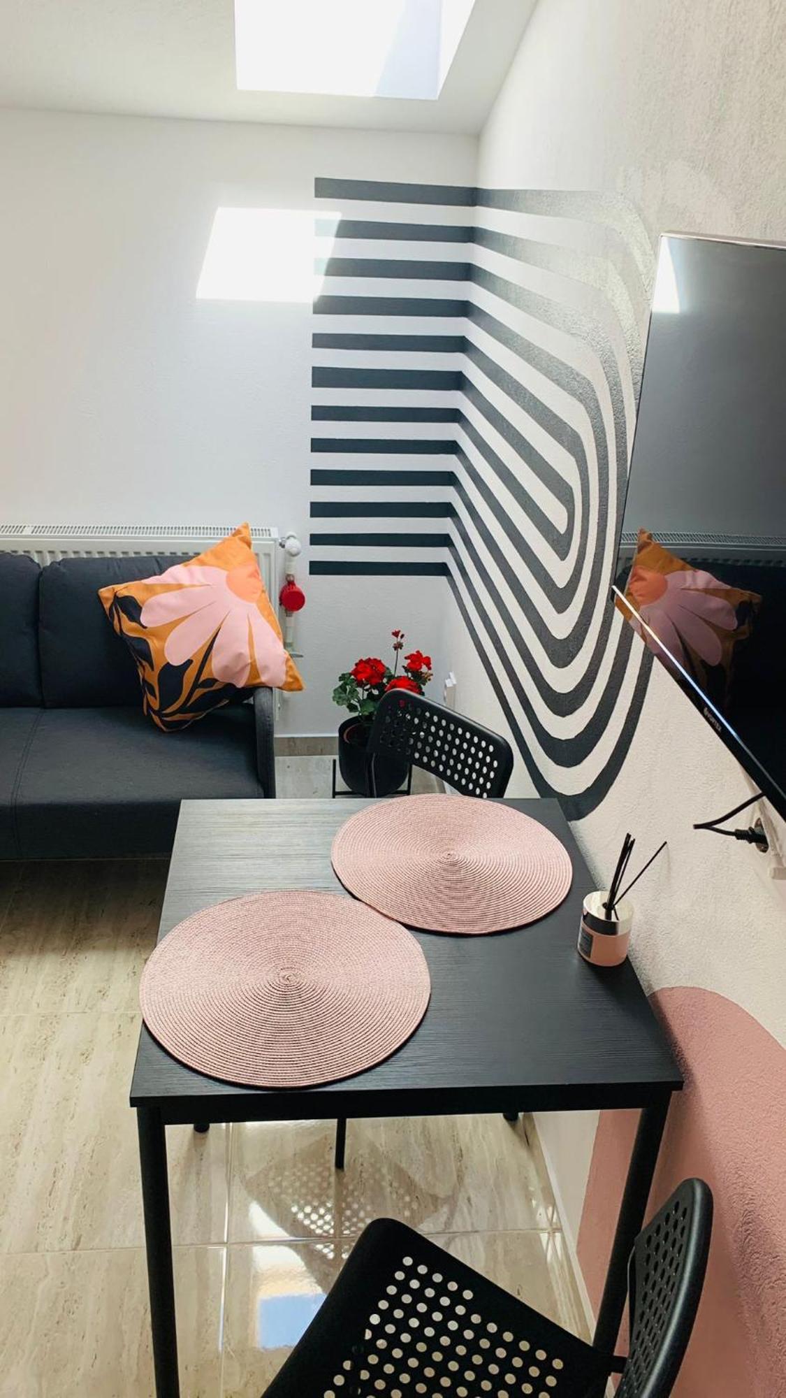 Amos Homes -scarlatescu 27-29 * Bucarest